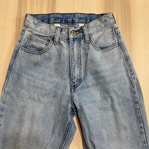 Sold‼️❤️LIGHT WASHED DENIM JEANS ✨